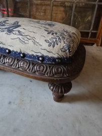 Antiek voetenbankje toile de jouy stof