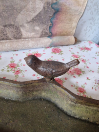 Gietijzeren vogelbadje