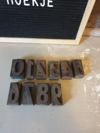 Oude houten cijfer stempels nr2