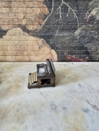 Puntenslijper typemachine nr58