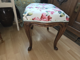 Antieke voetenbank footstool rozen