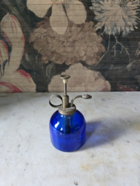 Blauw glazen verstuiver
