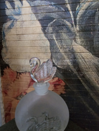 Glazen parfumflesje zwaan
