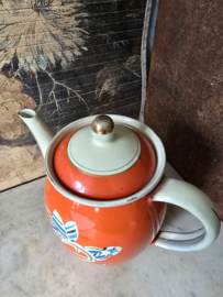 Antiek oranje creme emaille koffiepot