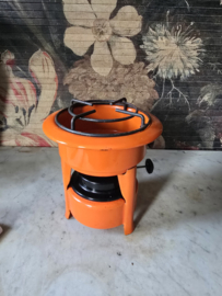 Oranje emaille eenpits petroleumstel