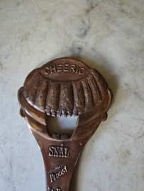 Koperen cheerio opener