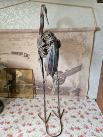 Brocante ijzeren kraanvogel tuinbeeld