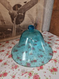 Blauw glazen tuin cloche