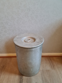 Aluminium bak melkbus met deksel