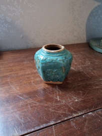 Oud blauw groene gemberpot