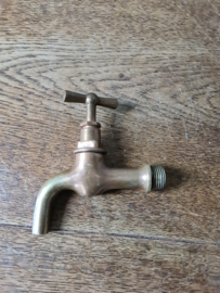Antiek koperen kraan buitenkraan nr3