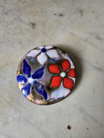 Koperen broche emaille Jan van Karssen