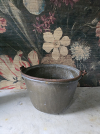 Antiek koperen bak ketel