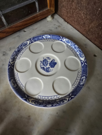 Eierdopjes met onderbord butterflij servies