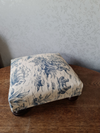 Voetenbankje toile de jouy stof