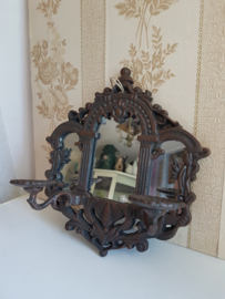 Brocante gietijzeren ornament spiegel