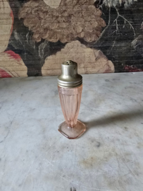 Antiek roze glazen strooier