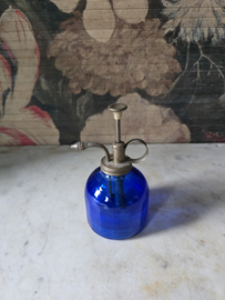 Blauw glazen verstuiver