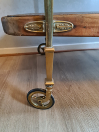 Antieke empire serveerwagen