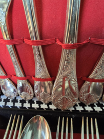 Oud brocante verzilverd bestek