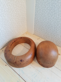 Antiek houten hoedenmal maat 56