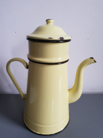 Pastel geel emaille koffiekan