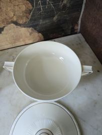 Creme dekschaal petrus regout&co
