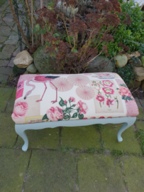 Voetenbank footstool flamingo