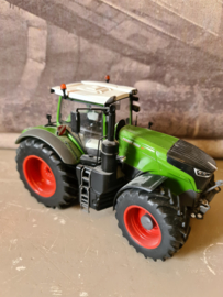 Model tractor fendt 1050