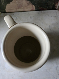 Creme emaille waterkan art deco