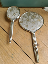 Brocante handspiegel met borstel