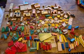 Lot oud houten speelgoed