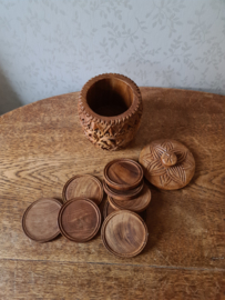 Bewerkte houten pot nr4