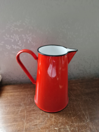 Rood emaille waterkan 2 liter