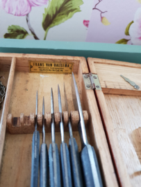 Oud houten kistje scalpels Frans van Halsema Groningen