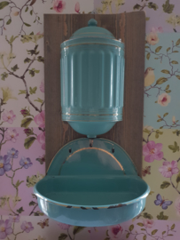 Antiek turquoise emaille waterreservoir met gouden bies