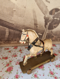 Antiek houten paard