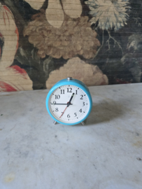 Vintage blauw metalen wekker