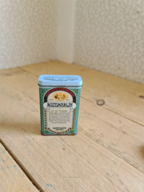 Oud blikje hazelsauer rozemarijn