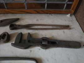 Lot oud handgereedschap
