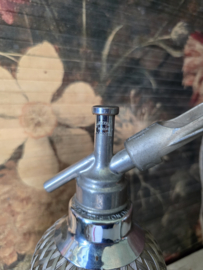 Oude glazen spuitfles sodafles sparklets