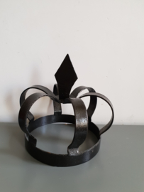 Zwarte stoere metalen kroon