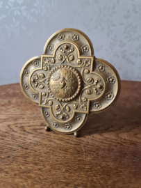 Bronzen kusplaat vererings pateen
