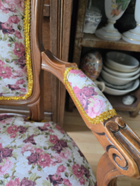 Brocante stoeltje rozen