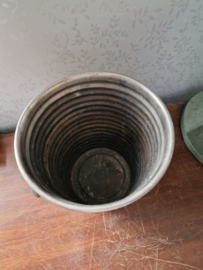 Oude verzilverde wijnkoeler nr2