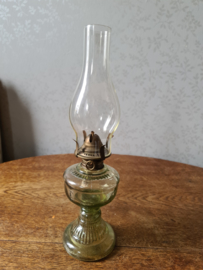 Antiek glazen olielamp nr1
