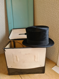 Antieke zwarte hoed hoedendoos