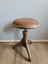 Oude pianokruk