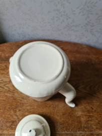 Creme emaille koffiepot nr3