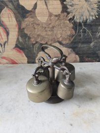 Antiek bronzen altaarbel bel kerk